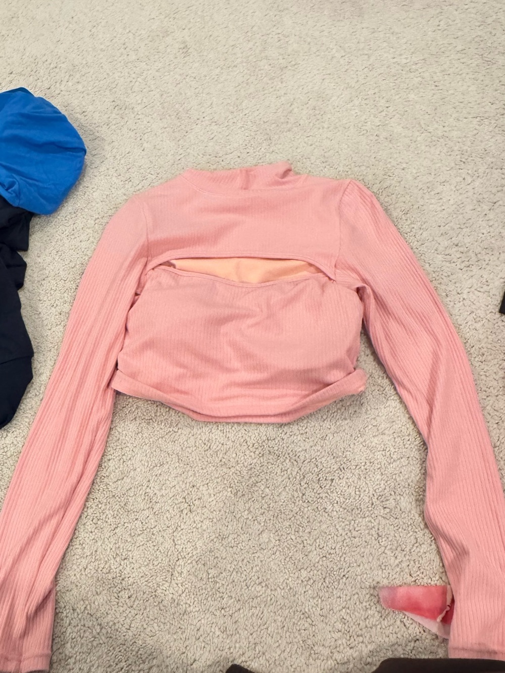 Klassy network Women’s Pink Ribbed Long-Sleeve Cropped Top